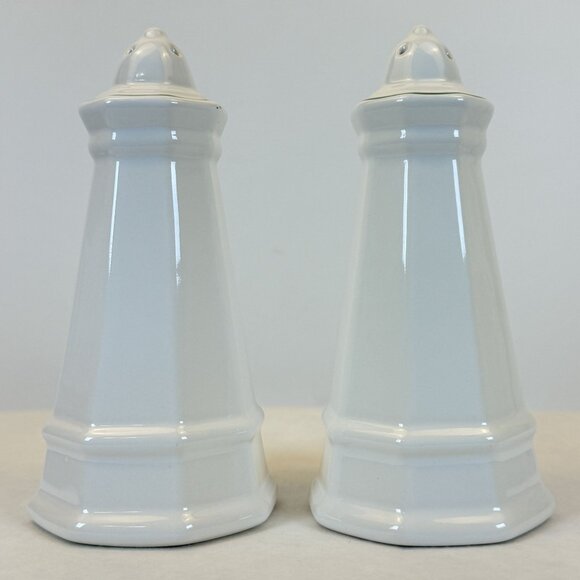 Vintage Pfaltzgraff Heritage Christmas Salt and Pepper Shakers Tree Octagon Tall - Picture 5 of 9